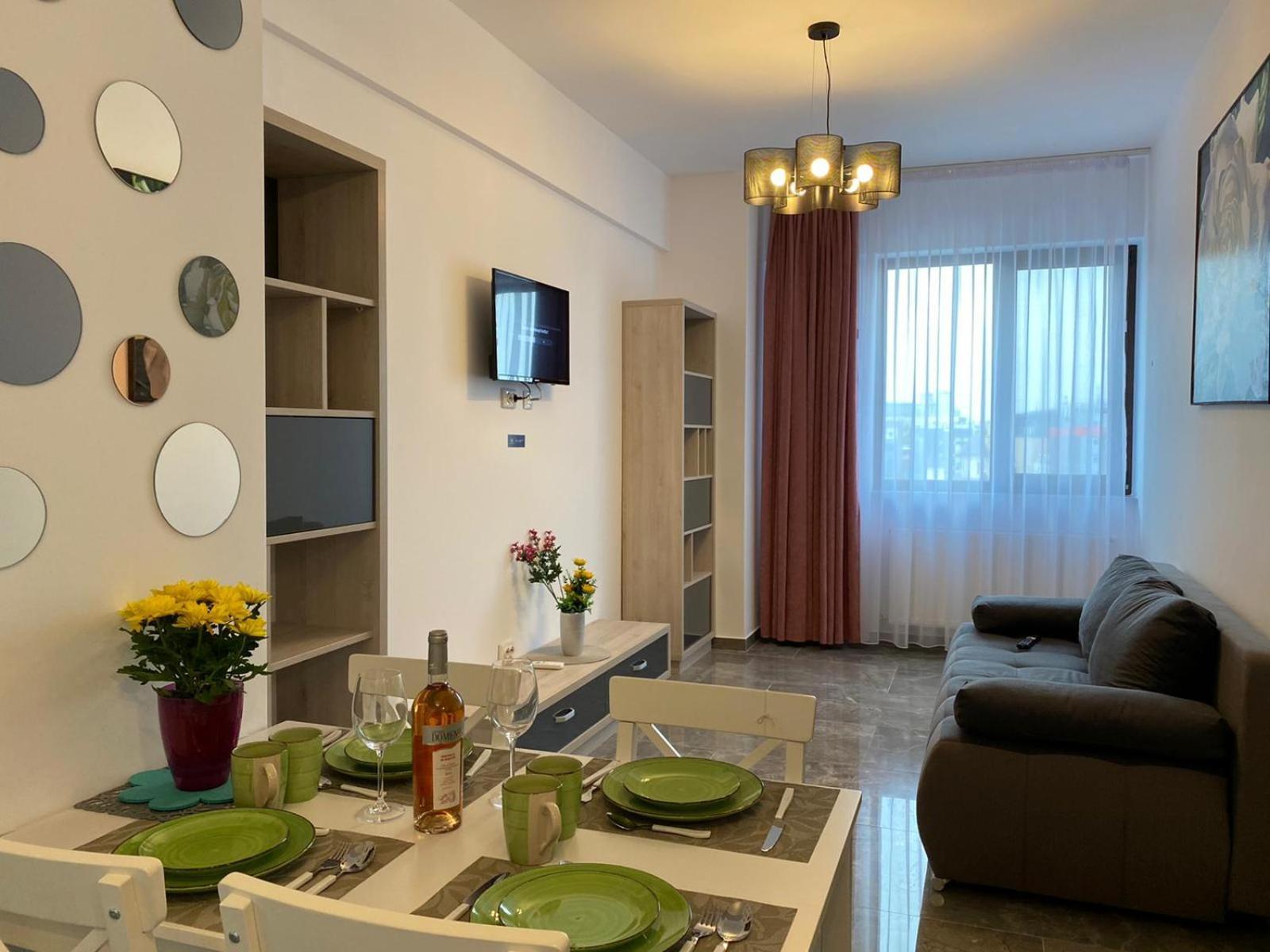 Tod Apartments Palas Mall Yaş Dış mekan fotoğraf