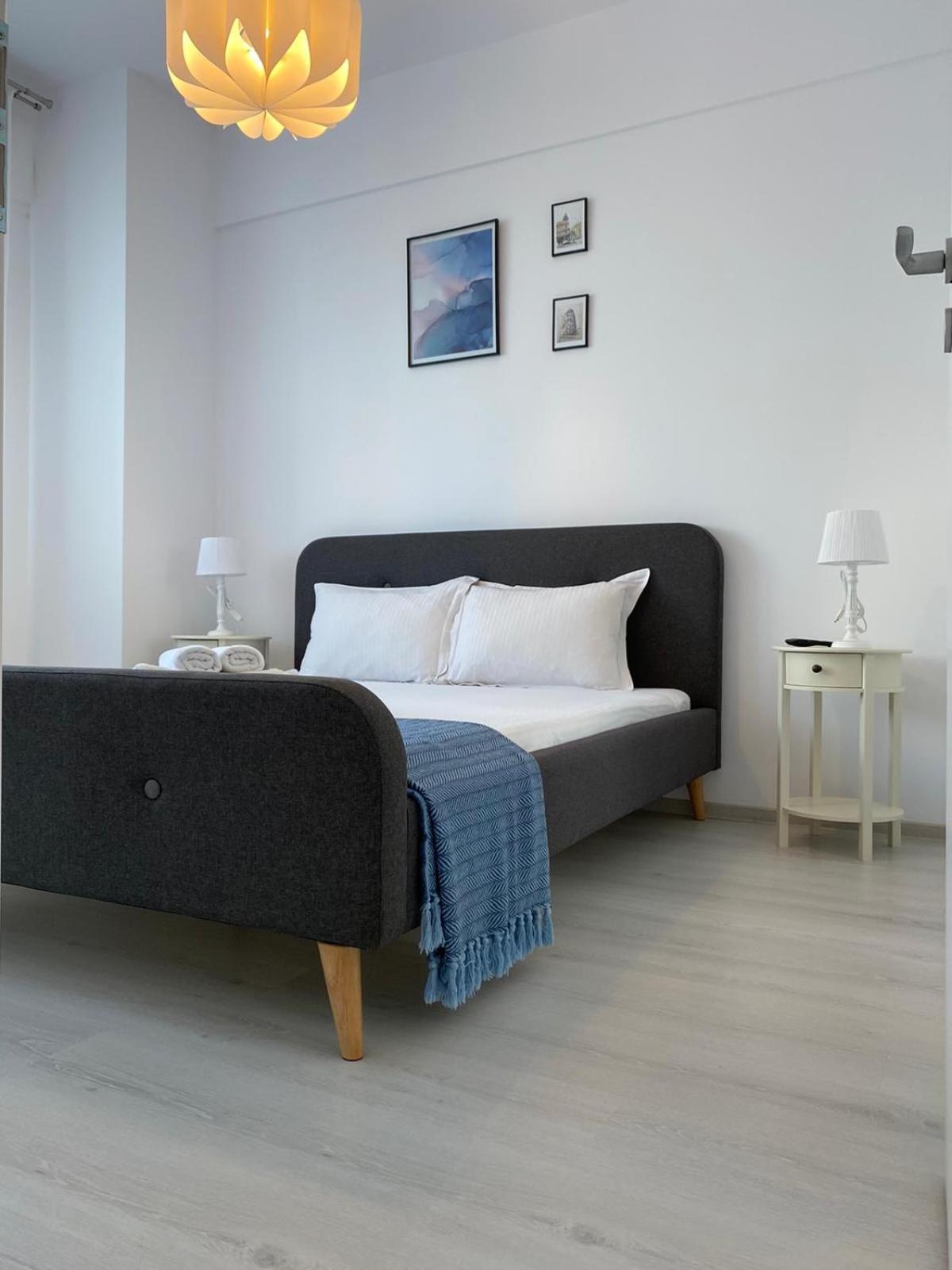 Tod Apartments Palas Mall Yaş Dış mekan fotoğraf